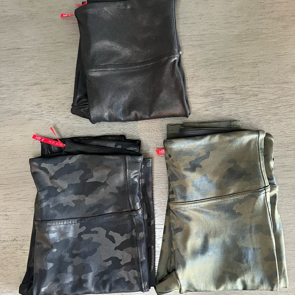 Spanx Camo and Metallic Leggings Set size Small